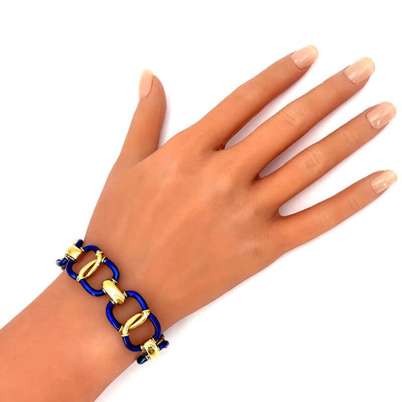Bracciale polsino d'epoca oro giallo, smalti blu; 54.95 gr - 19 cm