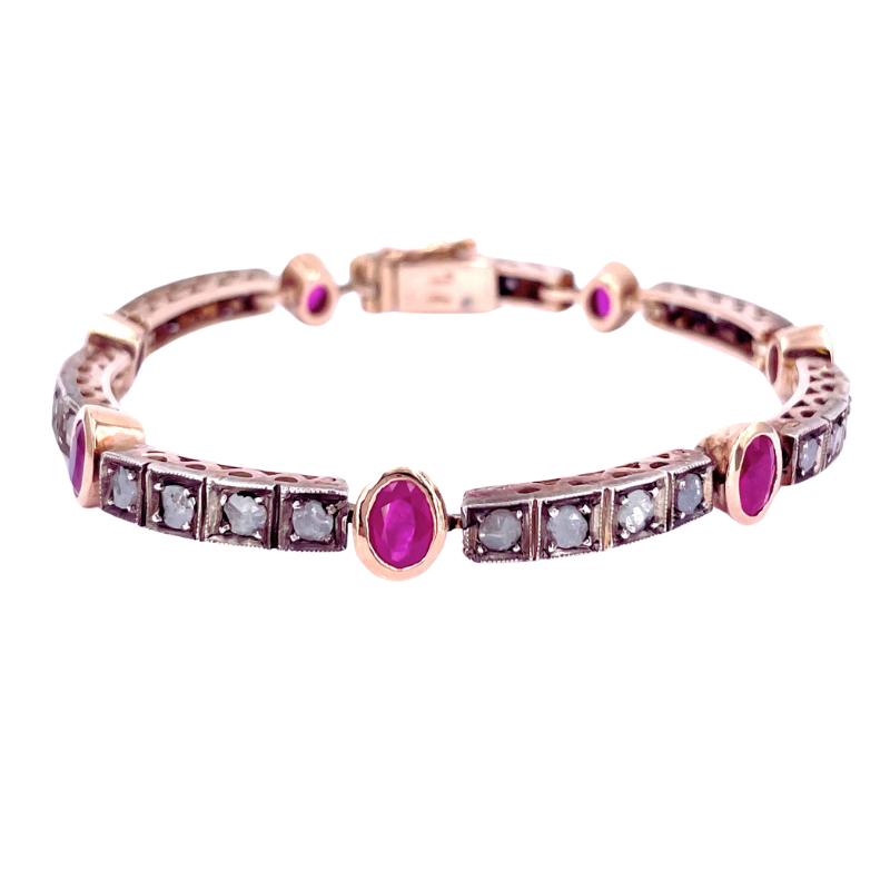 Bracciale tennis in stile antico, rubini e diamanti; 1-1.20 ct; 18 cm - 21.48 gr.