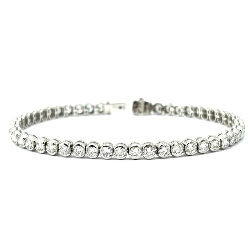 Bracciale tennis oro bianco e brillanti - 5.49 ct; 15.76 gr - 17.5 cm