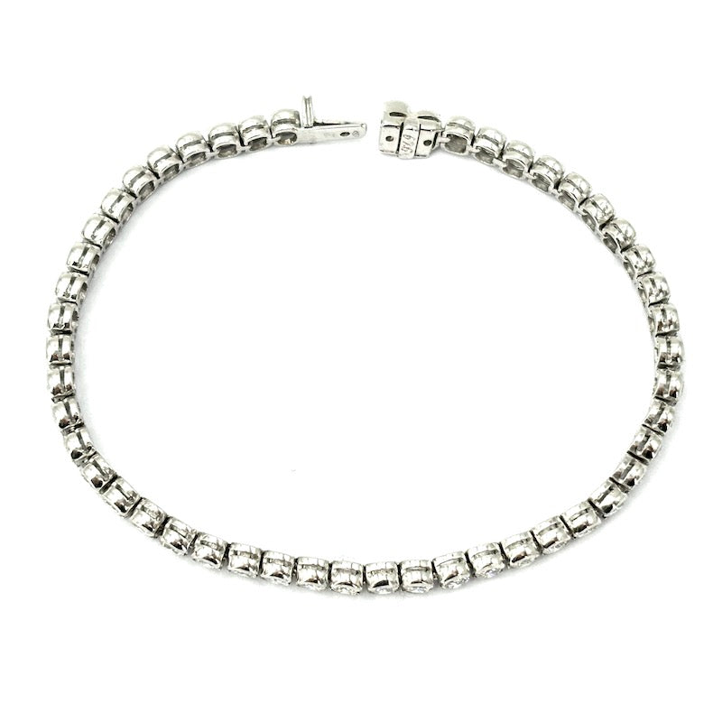 Bracciale tennis oro bianco e brillanti - 5.49 ct; 15.76 gr - 17.5 cm