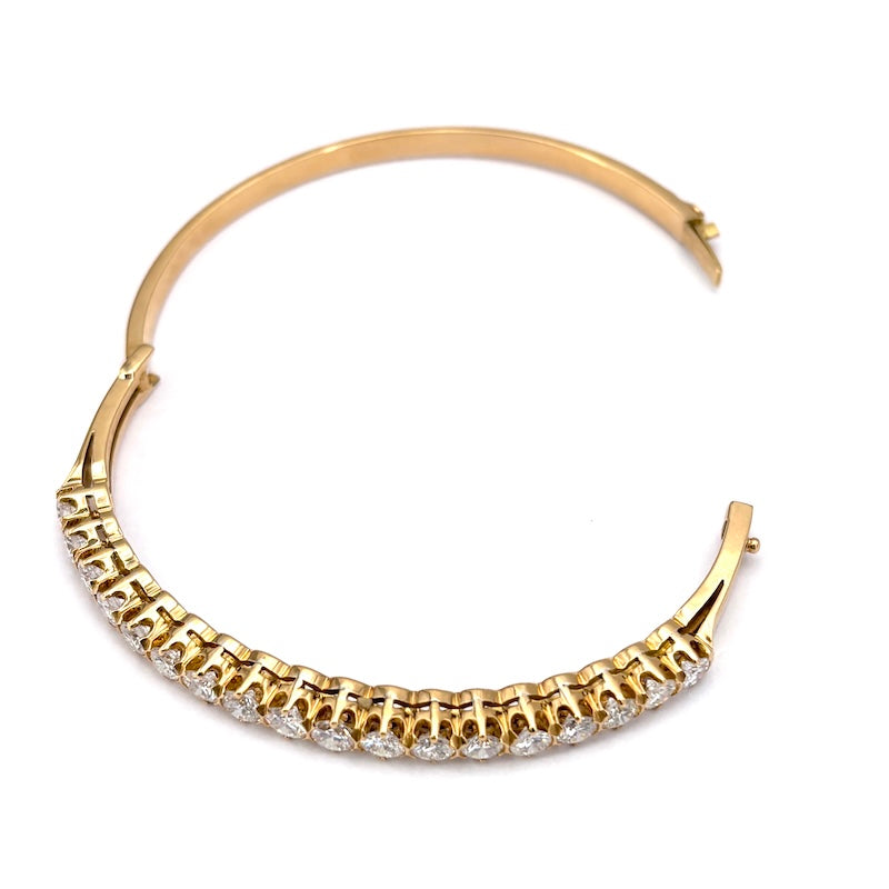 Bracciale tennis rigido oro giallo e brillanti; 16.6 gr
