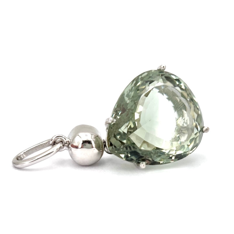 Ciondolo acquamarina verde, oro bianco; 7.4 gr