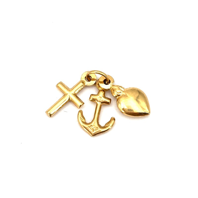 Ciondolo charm tre virtù teologali, oro giallo 18 kt; 1.32 gr