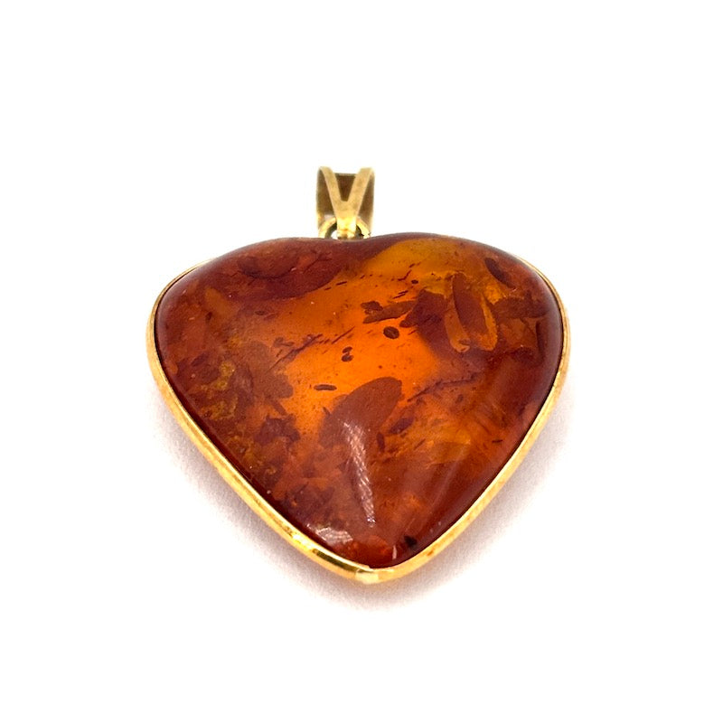 Ciondolo cuore ambra e oro giallo; 4.06 g