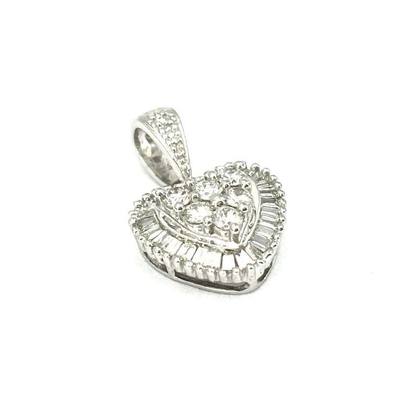 Ciondolo cuore diamanti, oro bianco; 1.27 gr