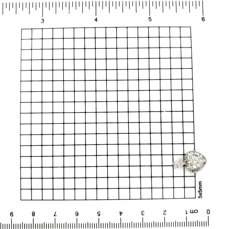 Ciondolo cuore diamanti, oro bianco; 1.27 gr