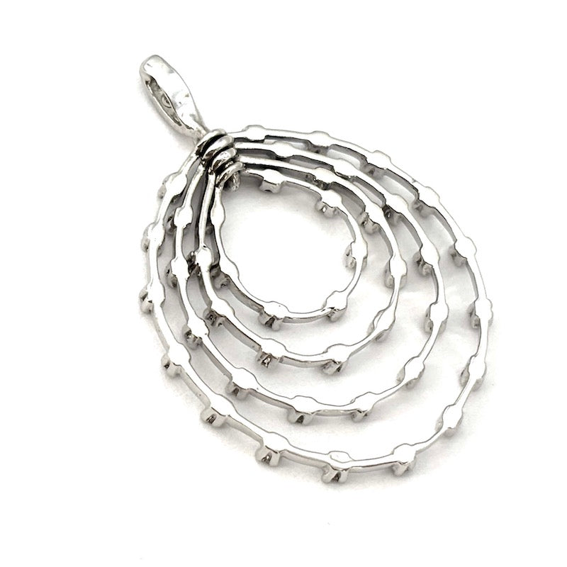 Ciondolo design, brillanti e oro bianco, 4 ovali; 4.48 gr