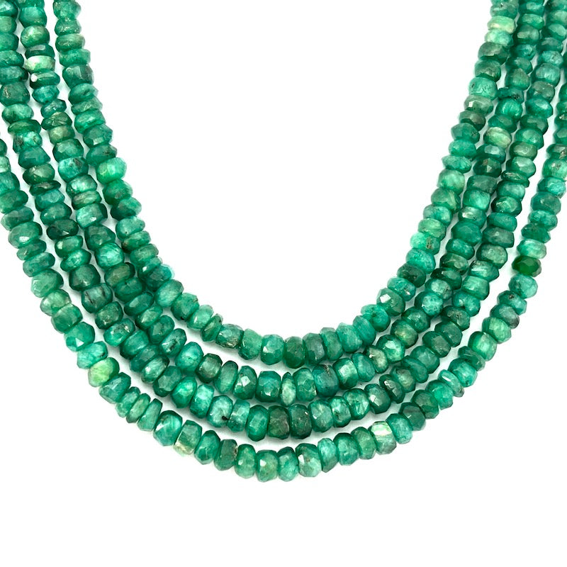 Collana 4 fili di smeraldi e oro - 72.9 gr; 45 cm