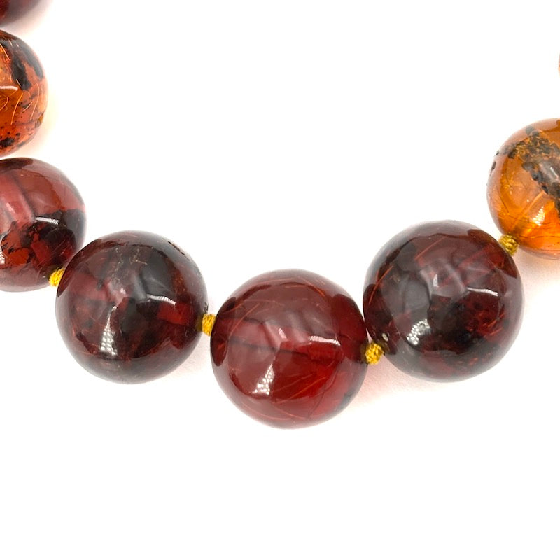 Collana ambra, sfere a scalare 9-18 mm;  80 cm - gr 69