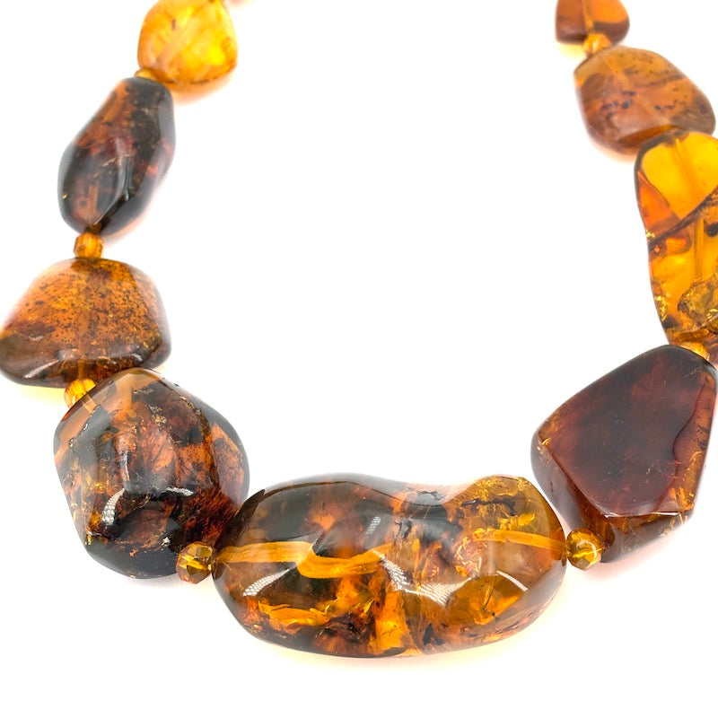 Collana ambra maxi, sassi irregolari a scalare, e argento;  62 cm - gr 174