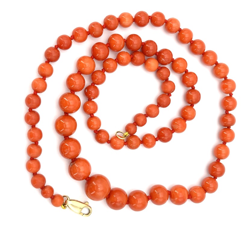 Collana corallo a sfere, a scalare e oro - 43.29 gr