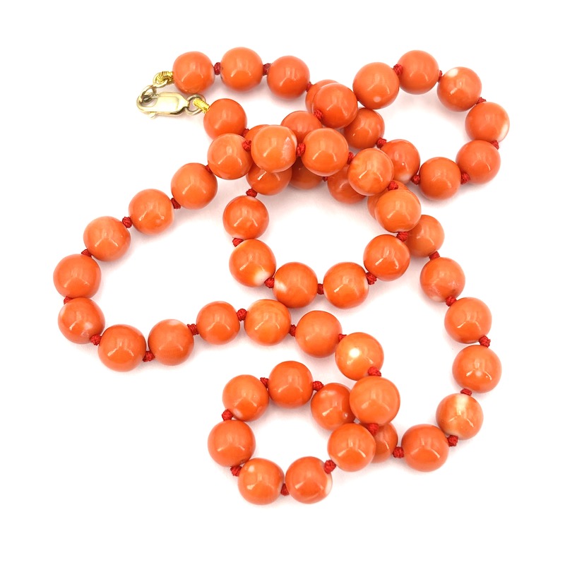 Collana corallo momo a sfere e oro - 55.41 gr; 57 cm