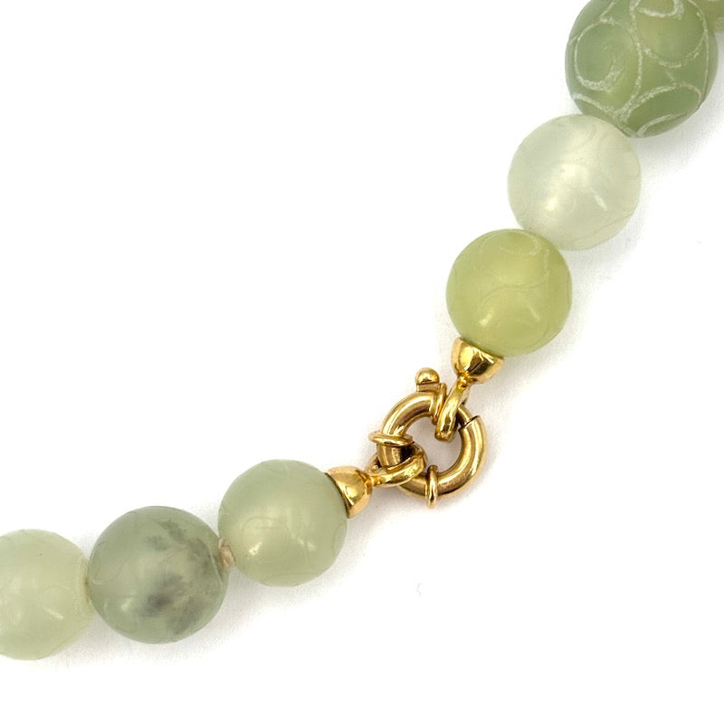 Collana girocollo giada e rose di quarzo; 67.03 gr, 45 cm