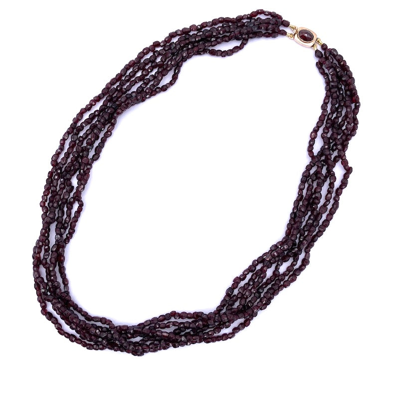 Ingrandisci