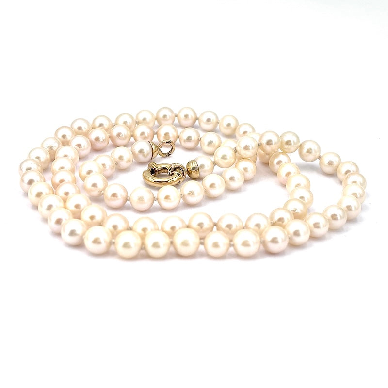 Collana perle Akoya, oro giallo; 44.8 gr - 65 cm