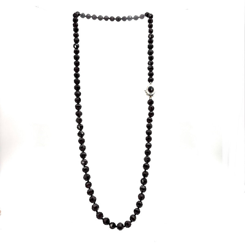 Collana vintage granato e argento, in stile - 78 cm; 116.7 gr