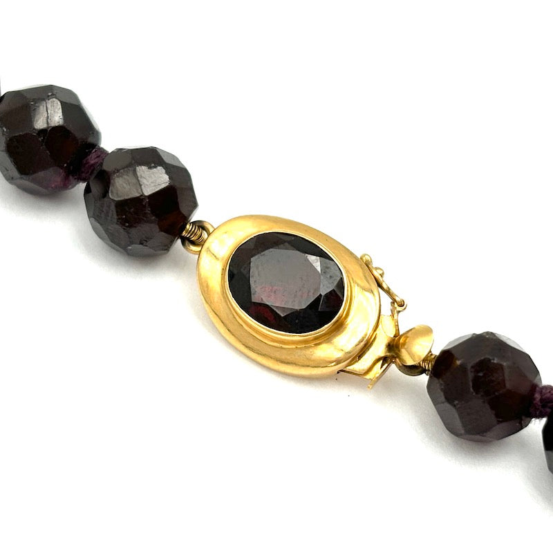Collana vintage granato maxi e oro, in stile - 70 cm; 113 gr