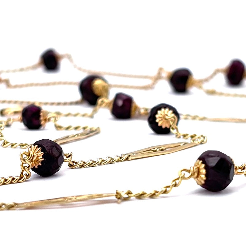 Collana vintage lunga, granato e catena alternata losanghe oro - 130 cm; 27.98 gr