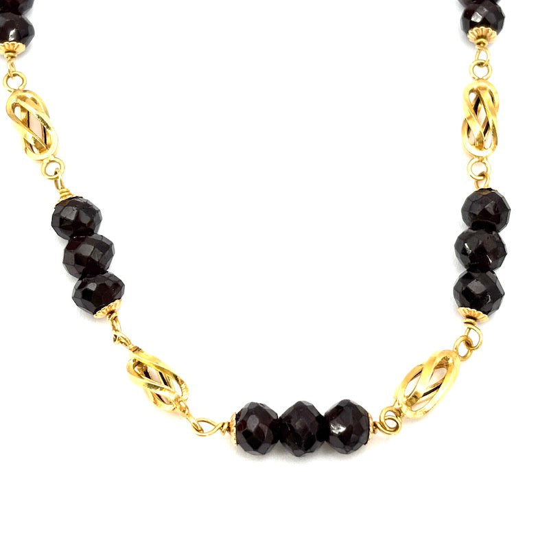 Collana vintage lunga, granato e catena alternata oro - 78 cm; 49.95 gr