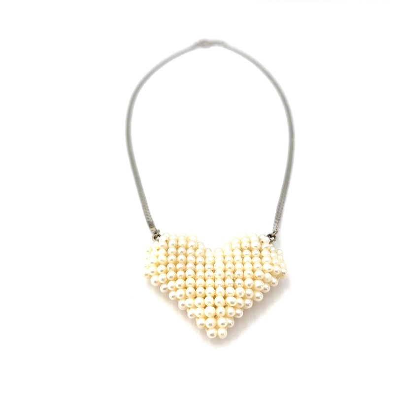 Collier cuore microperle oro bianco; 18.18 gr - 44 cm