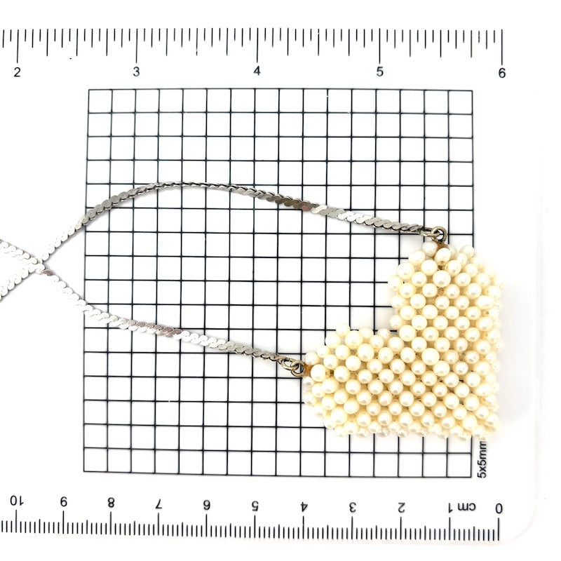 Collier cuore microperle oro bianco; 18.18 gr - 44 cm