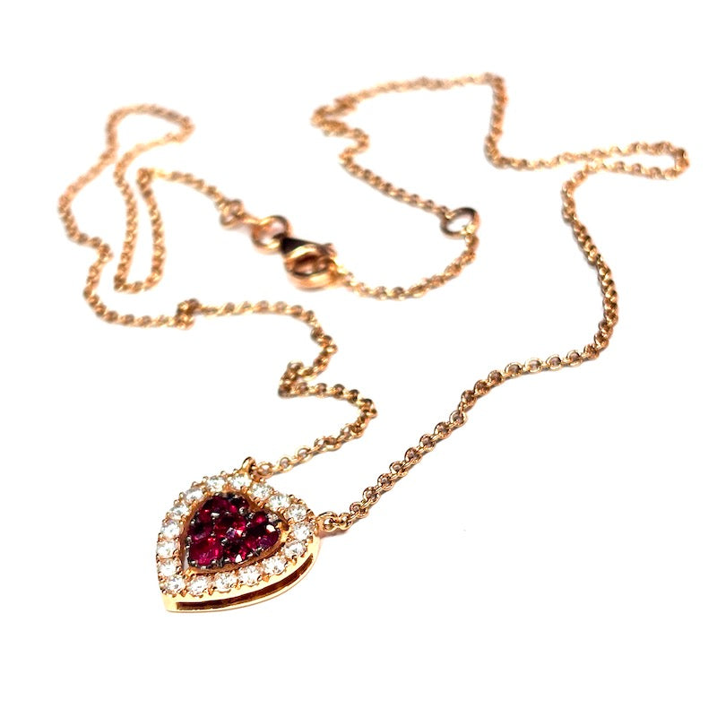 Collier cuore rubino, brillanti e oro rosa; 5.41 gr