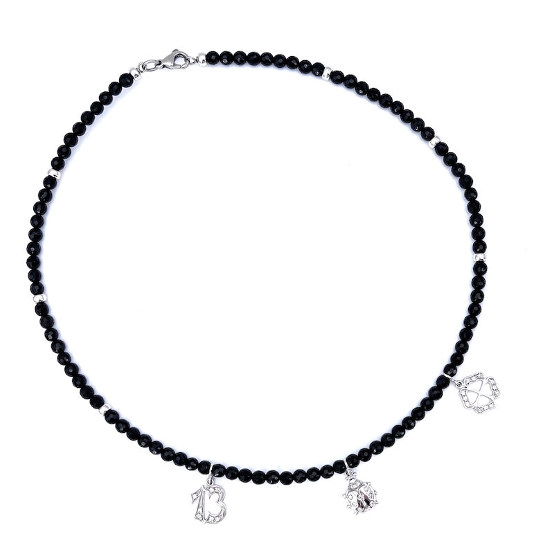 Collier strangolino onice, brillanti e oro, charms porta fortuna; 14.5 gr