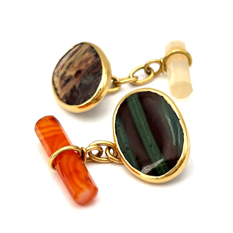 Gemelli vintage oro, agate e diaspri; 9.77 gr