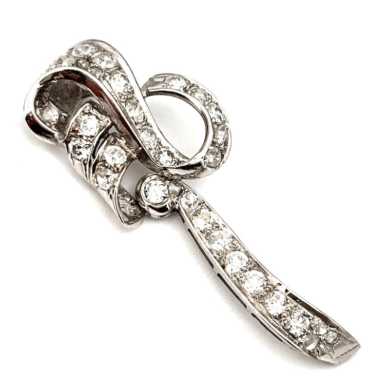 Ciondolo d'epoca a Pugnale anni '40-'50, oro e diamanti; 4.69 gr