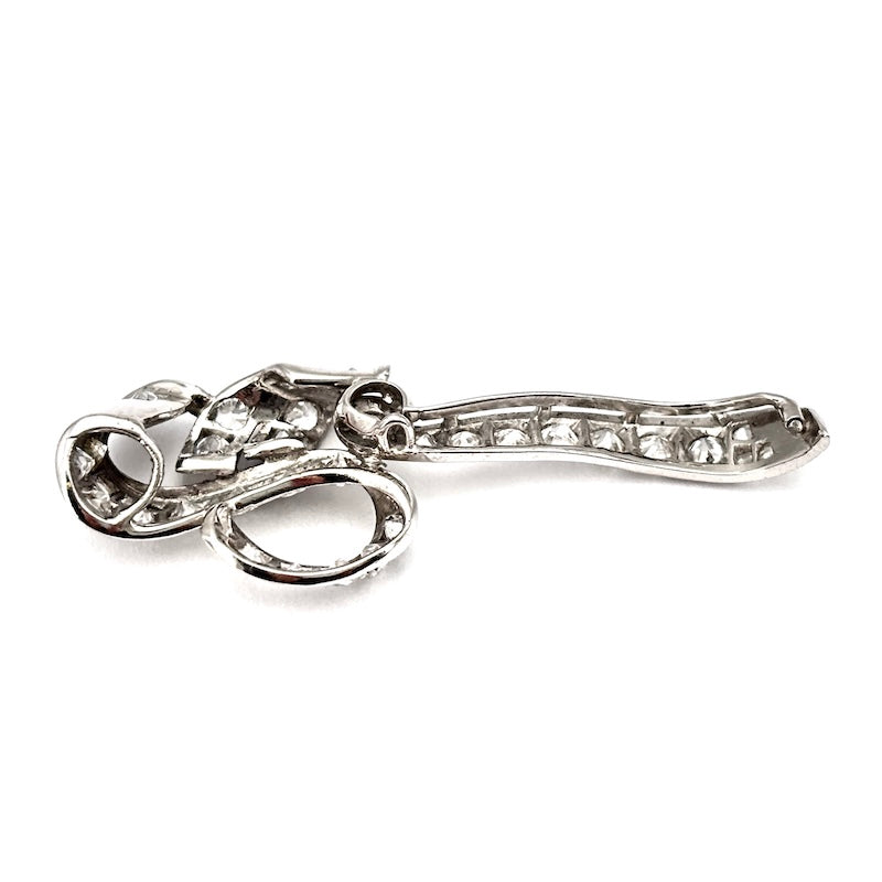 Ciondolo d'epoca a Pugnale anni '40-'50, oro e diamanti; 4.69 gr