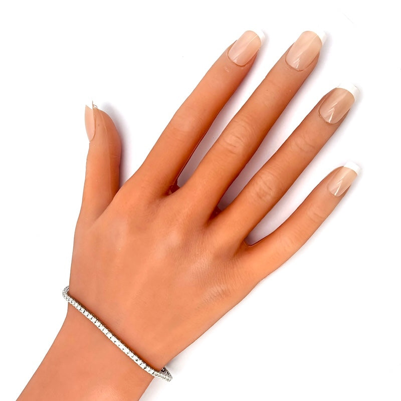 OCCASIONE! Bracciale tennis oro bianco e brillanti - 2.80 ct; 10.13 gr - 17 cm