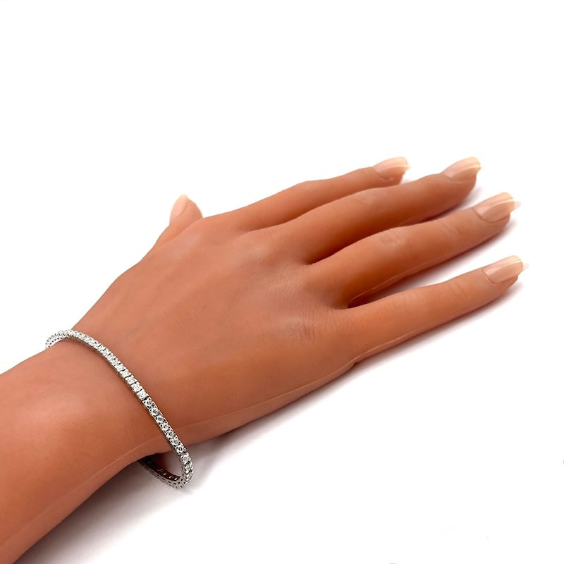 OCCASIONE! Bracciale tennis oro bianco e brillanti - 2.80 ct; 10.13 gr - 17 cm