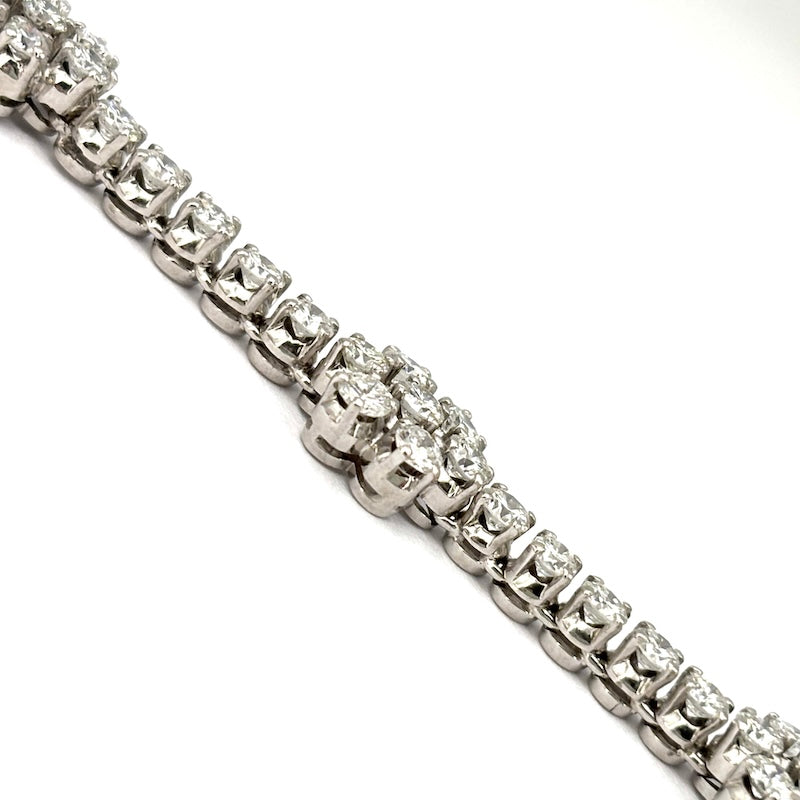 OCCASIONISSIMA! Bracciale tennis margherite oro bianco e brillanti - 7.0-7.5 ct; 12.94 gr - 18 cm