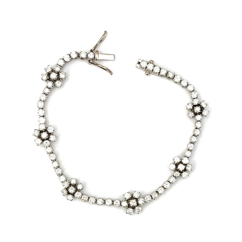 OCCASIONISSIMA! Bracciale tennis margherite oro bianco e brillanti - 7.0-7.5 ct; 12.94 gr - 18 cm
