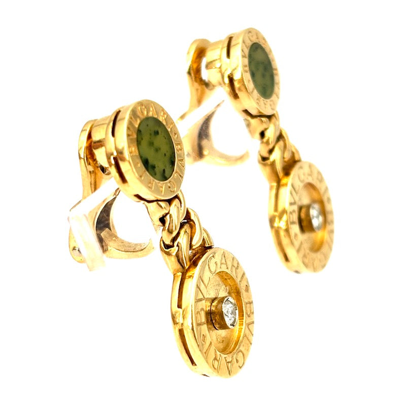 Orecchini Bvlgari, collezione BVLGARI, oro giallo, giada e brillanti, pendenti - 2.8 cm; 16 gr