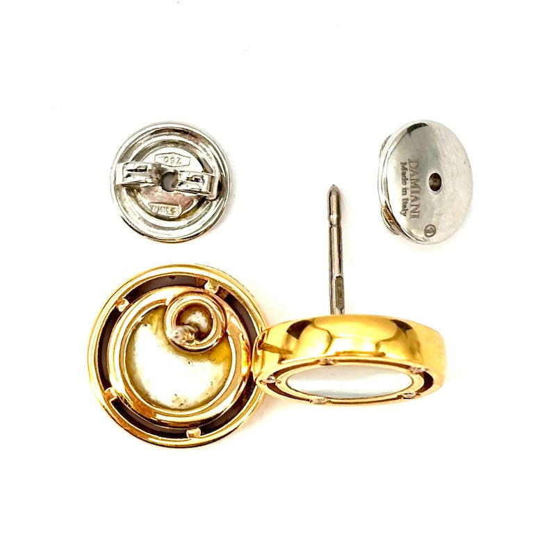 Orecchini Damiani D Side madreperla, oro rosa e brillanti, al lobo; 0.12-0.15 ct; 7.18 gr