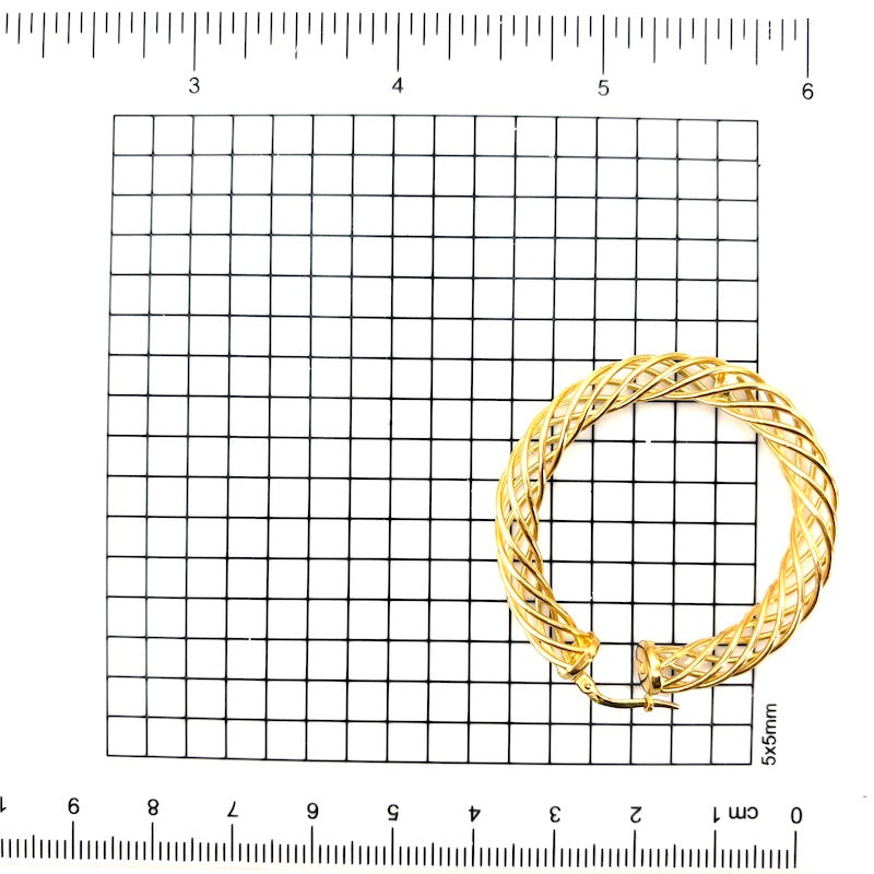 Orecchini anelle cerchi d'oro giallo, traforati a torciglioni; 12.38 gr - 4.3 cm