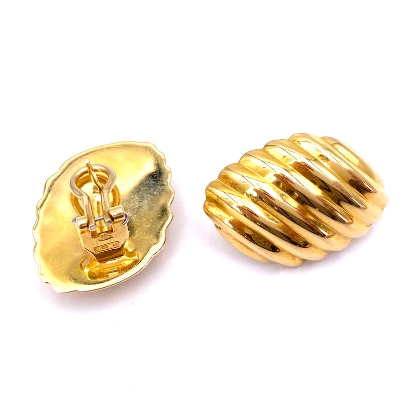 Orecchini conchiglie oro giallo, al lobo - 2.7 cm; 8.82 gr