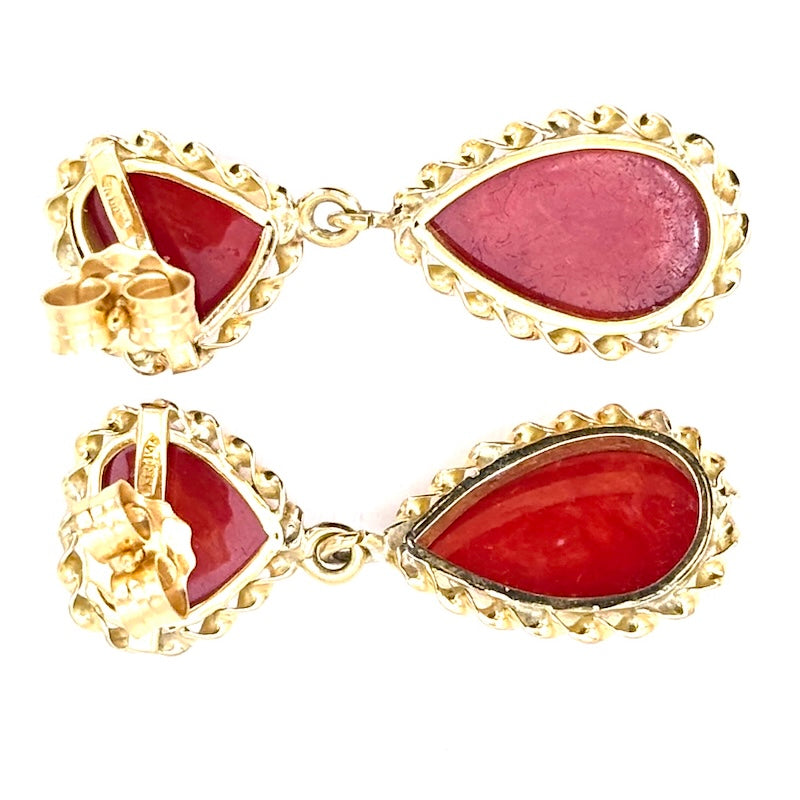 Orecchini cuori e gocce corallo rosso e oro, pendenti; 7.10 gr
