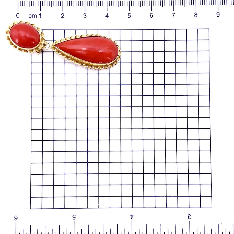 Orecchini corallo rosso e oro, pendenti vintage; 14.51 gr - 4.7 cm