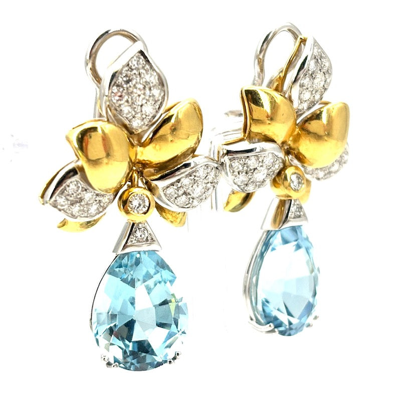 Orecchini pendenti acquamarina e brillanti, capolavoro in oro bicolore; 4 cm - 22.63 gr