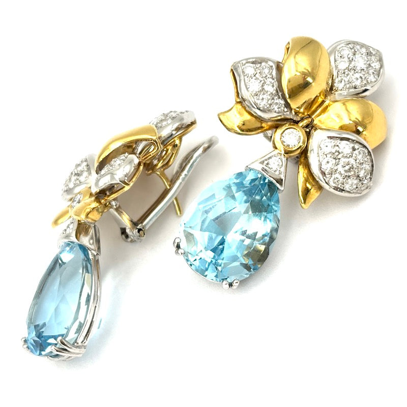 Orecchini pendenti acquamarina e brillanti, capolavoro in oro bicolore; 4 cm - 22.63 gr