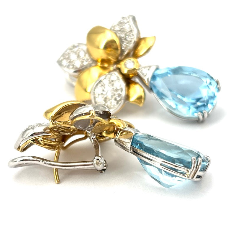 Orecchini pendenti acquamarina e brillanti, capolavoro in oro bicolore; 4 cm - 22.63 gr