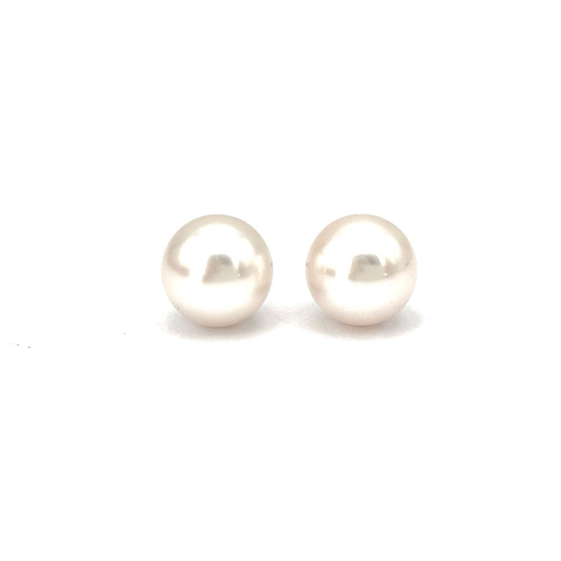 Orecchini perle Akoya al lobo 8-8.5 mm e oro bianco; 2.2 gr