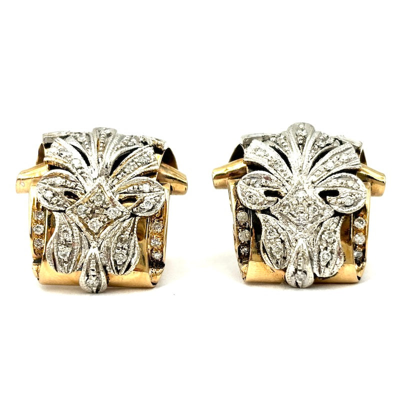 Orecchini vintage al lobo in stile antico, oro giallo e brillanti; 15.46 gr