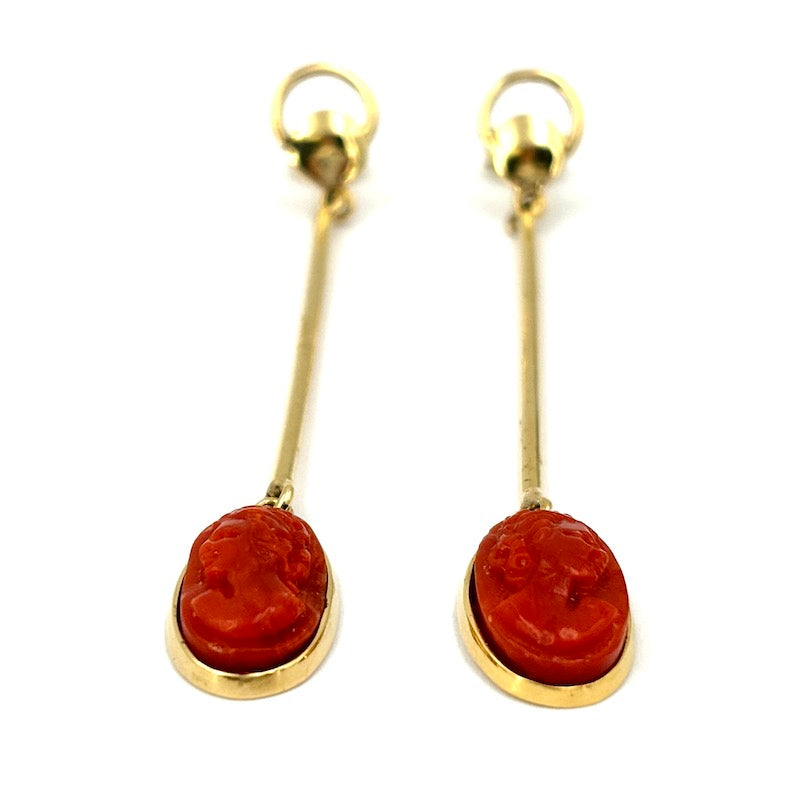 Orecchini vintage cammei corallo, pendenti a fiammifero - 7.6 cm x 1.1 cm; 9.21 gr