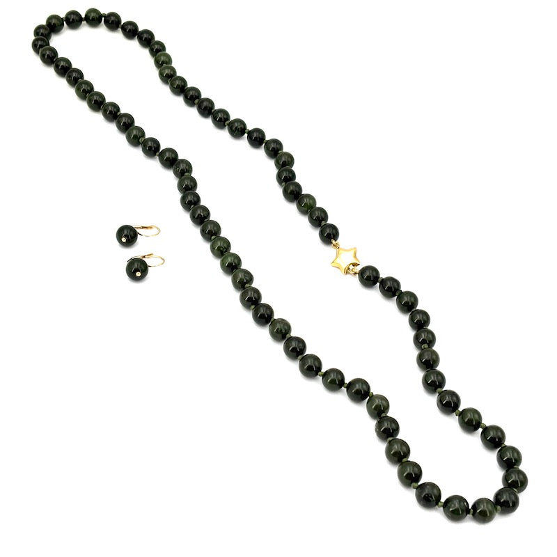 Parure collana e orecchini giada e oro giallo 18Kt