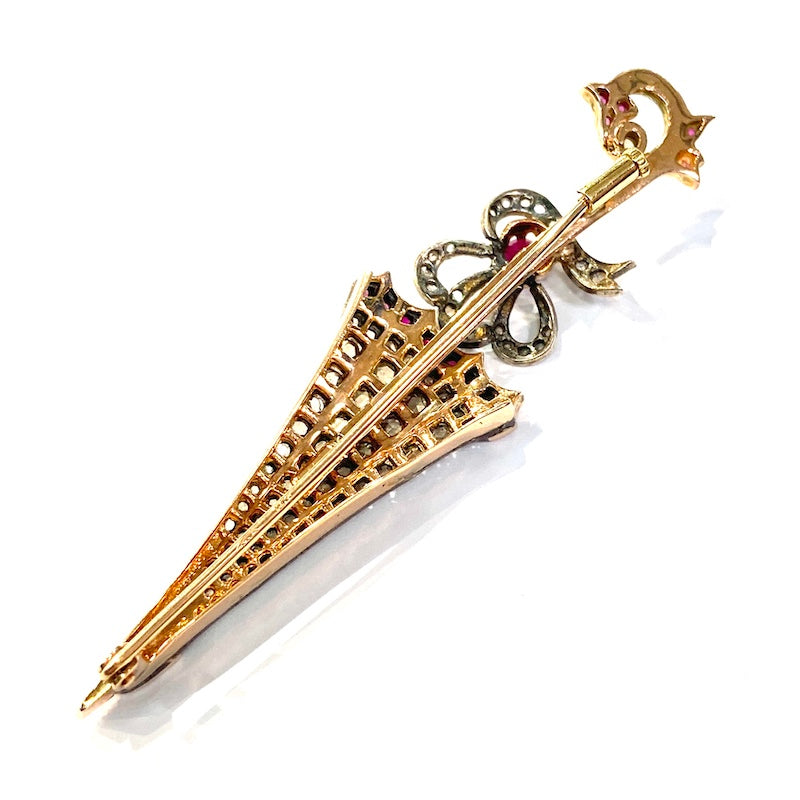 Spilla Ombrello vintage, rubini, oro e diamanti; 14.04 gr